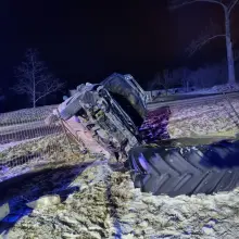 Zobacz zdjęcie: Auto po zderzeniu