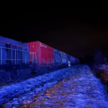 Zobacz zdjęcie: Pożar lokomotywy. Na miejsce skierowano pięć zastępów straży pożarnej