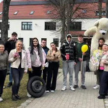 Zobacz zdjęcie: Obchody PIERWSZEGO DNIA WIOSNY w Zespole Szkół Budowlanych