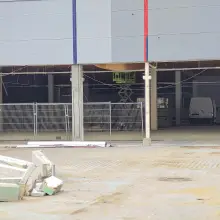 Переглянути фотографію: Реконструкція залу колишнього Tesco у Bolesławiec