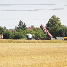 Переглянути фотографію: Вантажівка зачепила лінію високої напруги