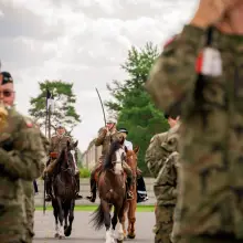 Переглянути фотографію: Шикування у бронекавалерійській бригаді