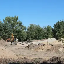 View photo: A roller-skating and inline-skating track is being built