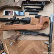 View photo: Firearms and drugs