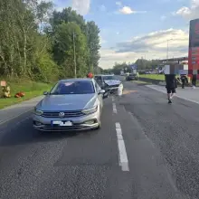 Zobacz zdjęcie: Zderzenie trzech aut. Dwie osoby trafiły do szpitala
