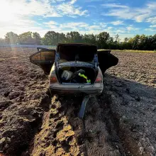 Zobacz zdjęcie: Auto po pościgu