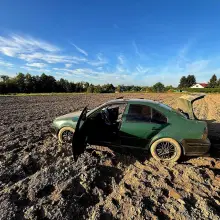 Zobacz zdjęcie: Auto po pościgu